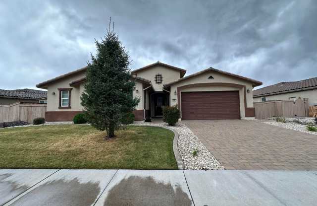 Immaculate Toll Brothers home - 9885 Kerrydale Court, Reno, NV 89521