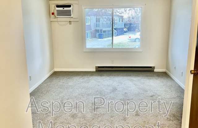 2216 Piper Place Gallery 2