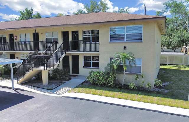 2501 HARN BOULEVARD photos photos