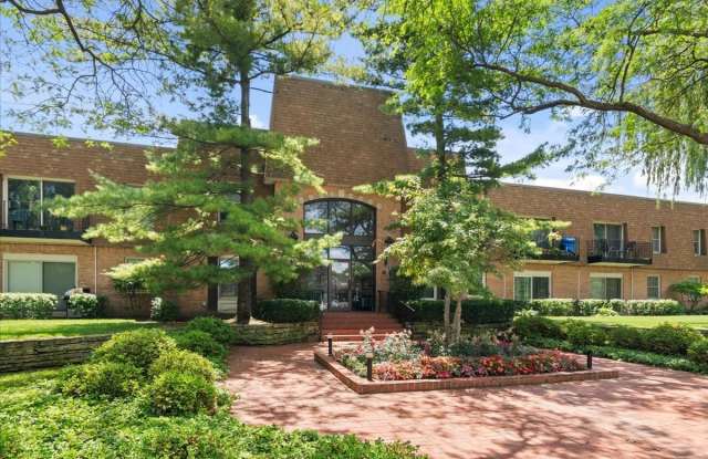 1220 Park Avenue W photos photos