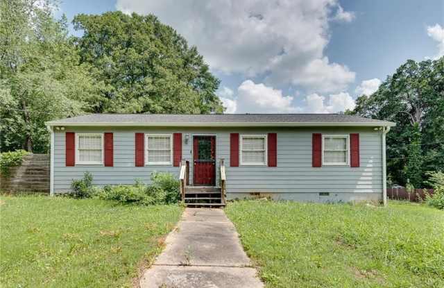 1424 Hosea L Williams Drive NE photos photos