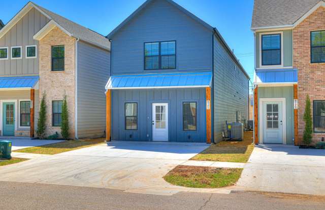 Brand New Duplexes Downtown Edmond photos photos