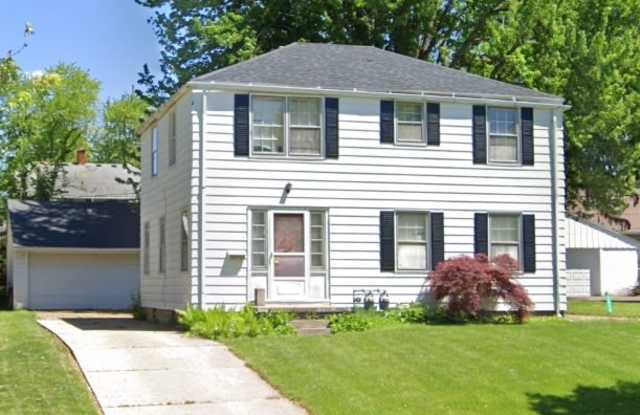 3022 Letchworth Parkway photos photos