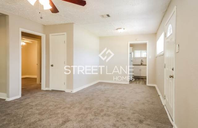 4922 Pershing Street Gallery 3