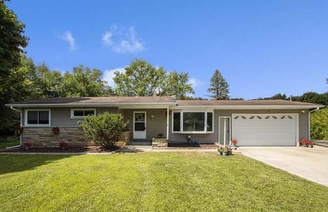 5649 North Sprinkle Road photos photos