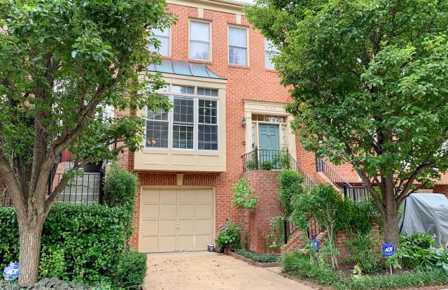 8169 Boss St - 8169 Boss Street, Tysons Corner, VA 22182