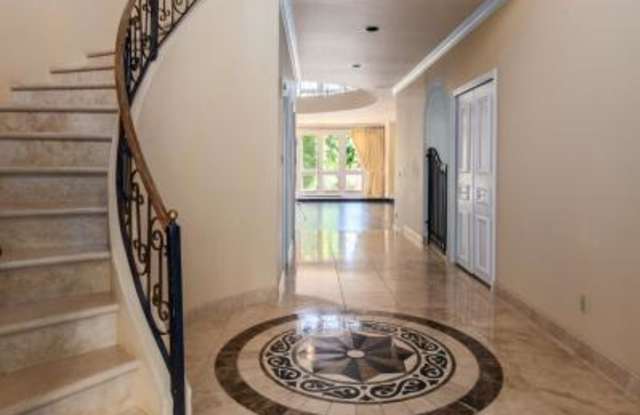 10109 E Topaz Dr Gallery 4
