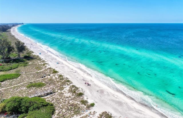 533 FOREST WAY 533 - 533 Forest Way, Longboat Key, FL 34228