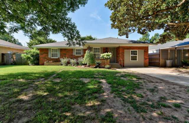 1202 Windsor Way photos photos
