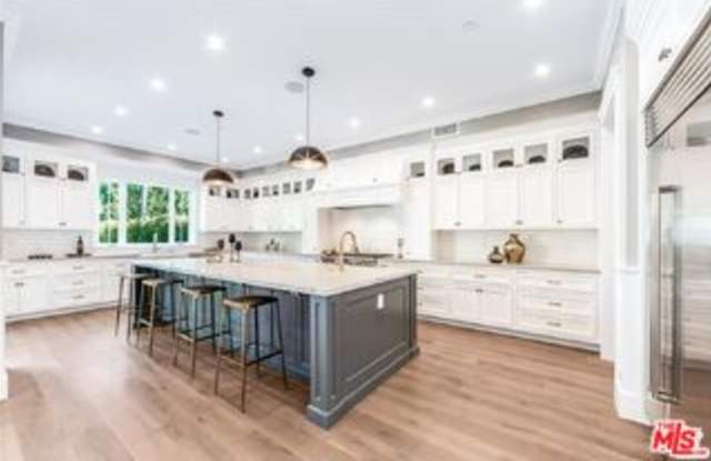 4710 Noeline Avenue photos photos 4710 Noeline Avenue photos photos