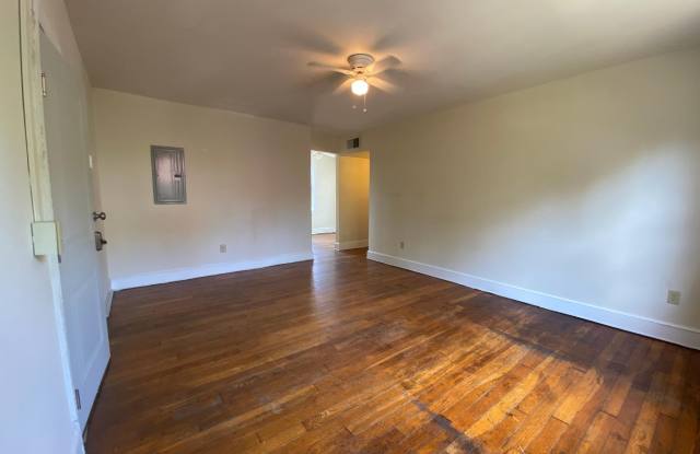 1316 KENMORE AVENUE Gallery 3