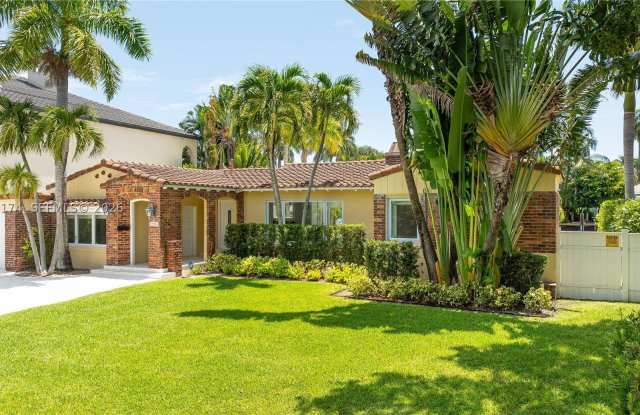 330 Coconut Isle Dr Gallery 3