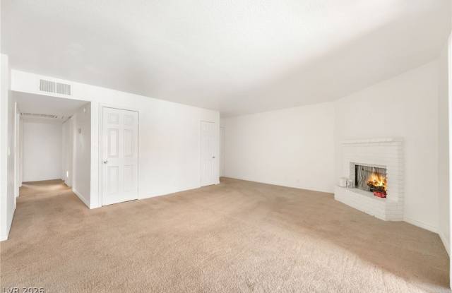 5300 Indian River Drive Gallery 2