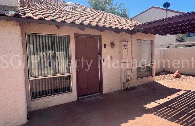 1915 S Shannon Dr photos photos