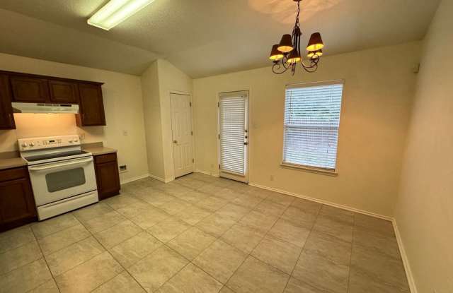 5407 Tomas Circle Gallery 4