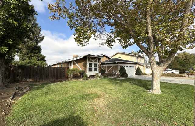 Beautiful 4 Bedroom 2 Bathroom Home in the Evergreen Hills of San Jose Gallery 4