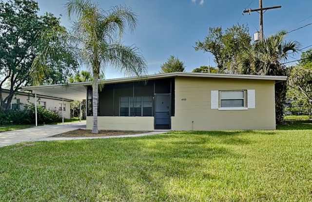 4503 Arch Street photos photos