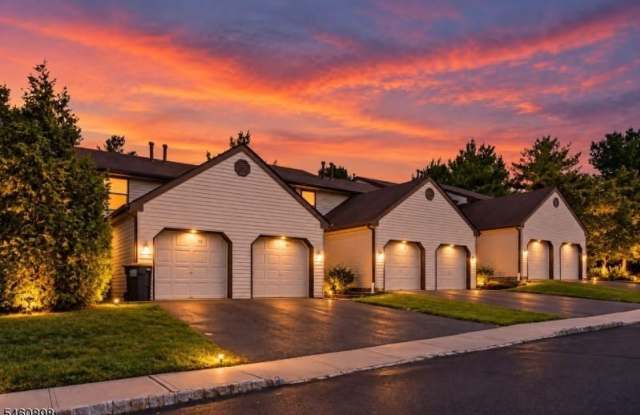 126 Locust Ct Gallery 2