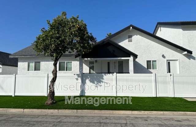 6133 Danby Ave photos photos