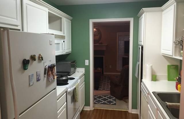 2 Bedroom Townhome on the Rez! Gallery 4