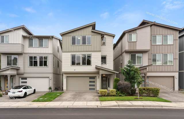 Modern 3-Bedroom Home with Spacious Bonus Room in Desirable Happy Valley! Gallery 1