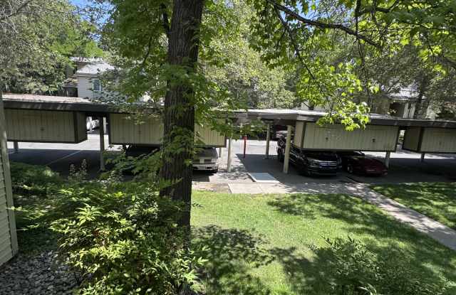 2391 Roundhouse Road - 1 photos photos