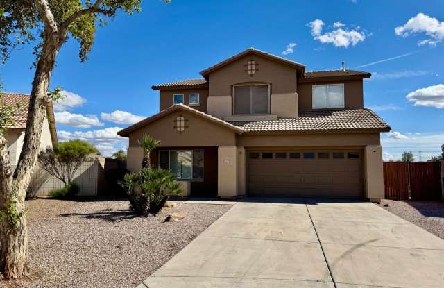 Beautiful 4 Bedoom/2.5 Bath home located in Coldwater Springs community Avondale AZ! Large Loft  Golf Course View! photos photos