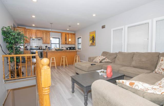 Renovated 4-Bed / 2-Bath in Allston | In-Unit Laundry | 9/1 photos photos
