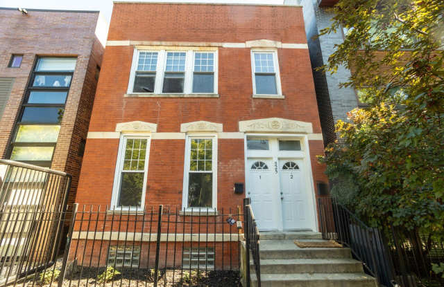 525 N Wood Street photos photos