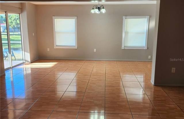 2220 BIRCHCREST BOULEVARD Gallery 2