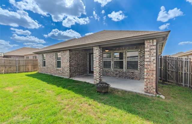 110 Alydar Lane Gallery 4