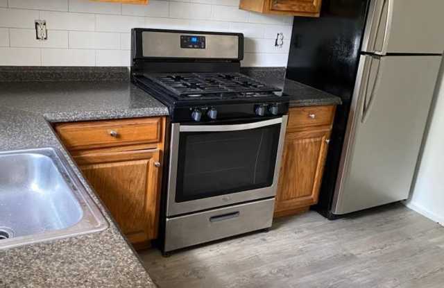 4033 GREEN ST photos photos