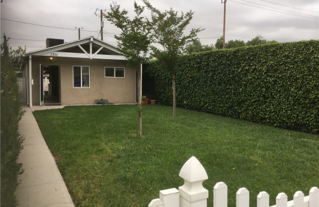 1711 W Chandler Boulevard - 1711 W Chandler Blvd, Burbank, CA 91506