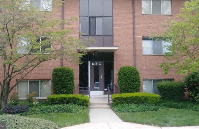 10312 ROCKVILLE PIKE - 10312 Rockville Pik, North Bethesda, MD 20852