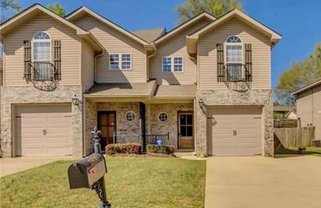 1800 Saint Charles Way photos photos