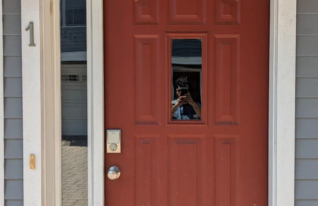 894 Main St photos photos