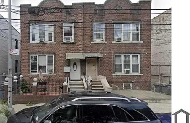 2131 Bruckner Blvd photos photos