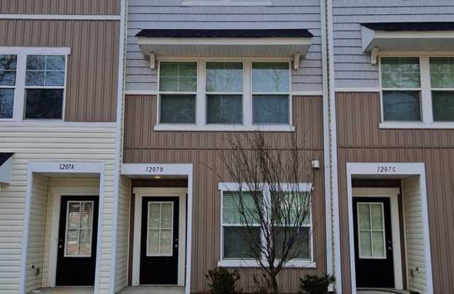 Brand New Townhome | 3 BR/3.5BA | 1-Car Garage | Near Downtown Mooresville photos photos