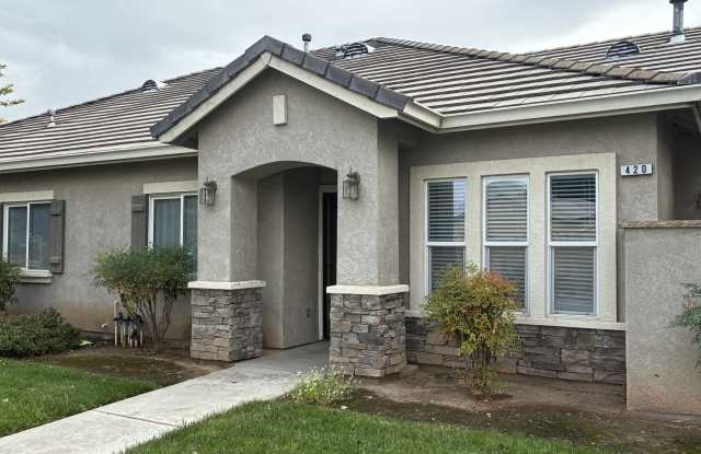 420 North Conejo Avenue - 1 photos photos