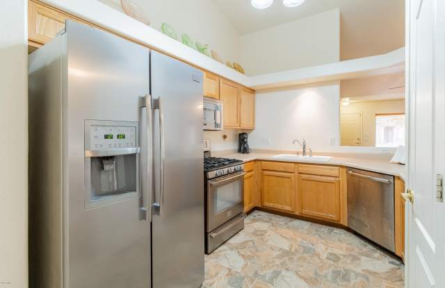 5872 W COCHISE Drive Gallery 4