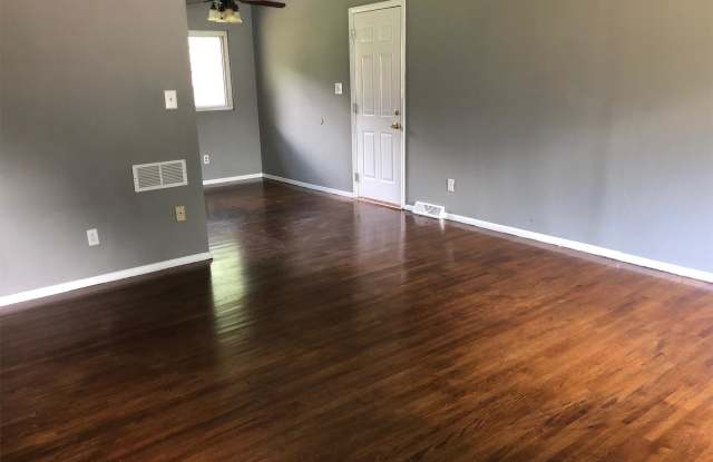 7332 W Quail Ln Gallery 2