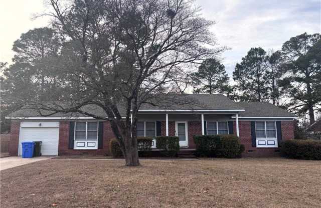 1502 Diplomat Drive - 1502 Diplomat Drive, Fayetteville, NC 28304