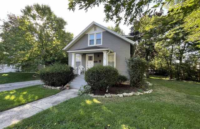 1040 Garner Avenue - 1040 Garner Avenue, Wheaton, IL 60187