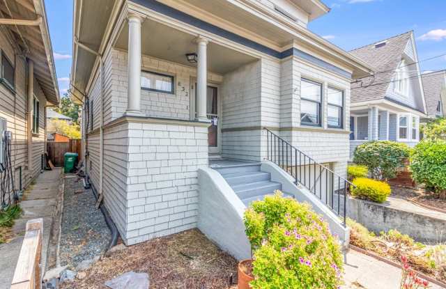 832 Oak St - 2+ bedroom | 1 bath | Single family home | Coming soon photos photos