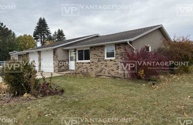 2493 Heather Road - 2493 Heather Road, Green Bay, WI 54311 2493 Heather Road - 2493 Heather Road, Green Bay, WI 54311