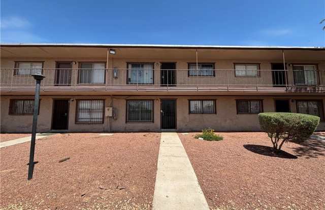 565 S Royal Crest Circle photos photos