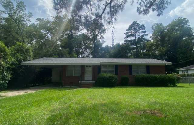 3/1.5 Home Walking /Biking Distance to FSU photos photos
