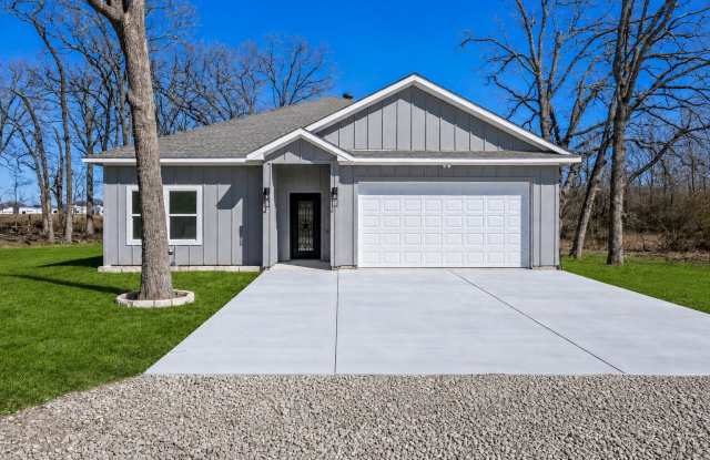 202 Dover Drive photos photos
