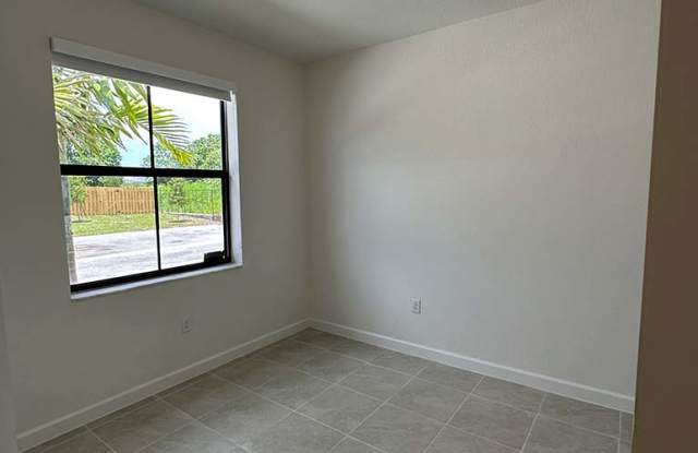 28471 Sw 132nd Ct Gallery 3