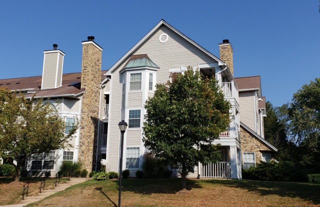 5624 WILLOUGHBY NEWTON DR #23 - 5624 Willoughby Newton Drive, Centreville, VA 20120